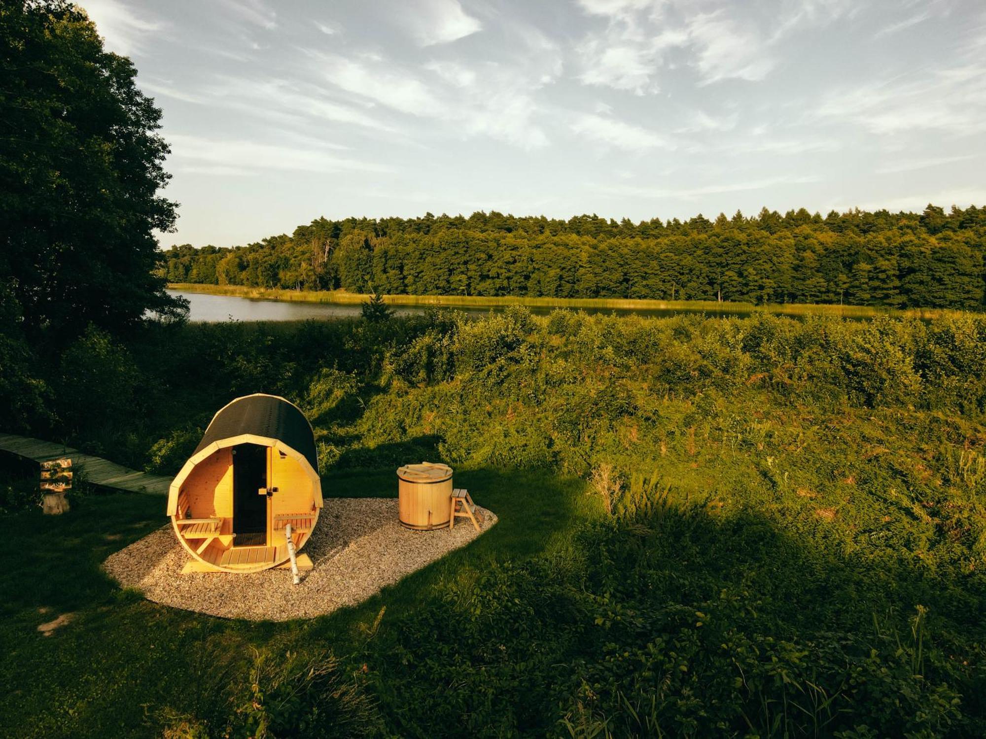 Mieta Bed and Breakfast Wągrowiec Buitenkant foto